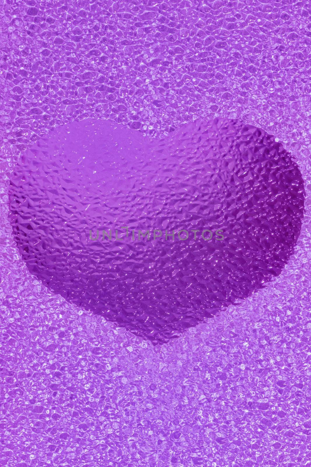 frozen golden heart with crystals in 3d