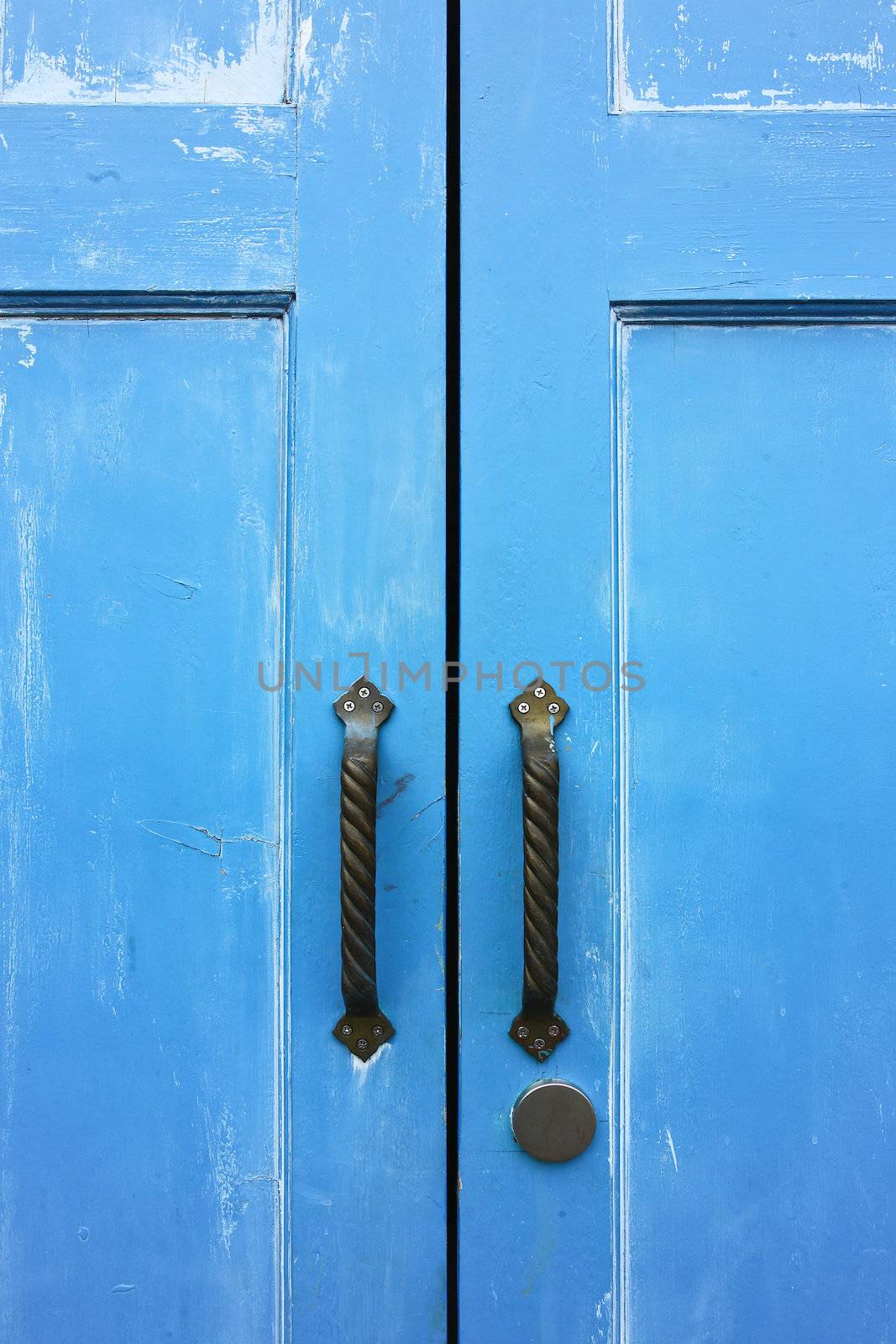 door handles with an old double