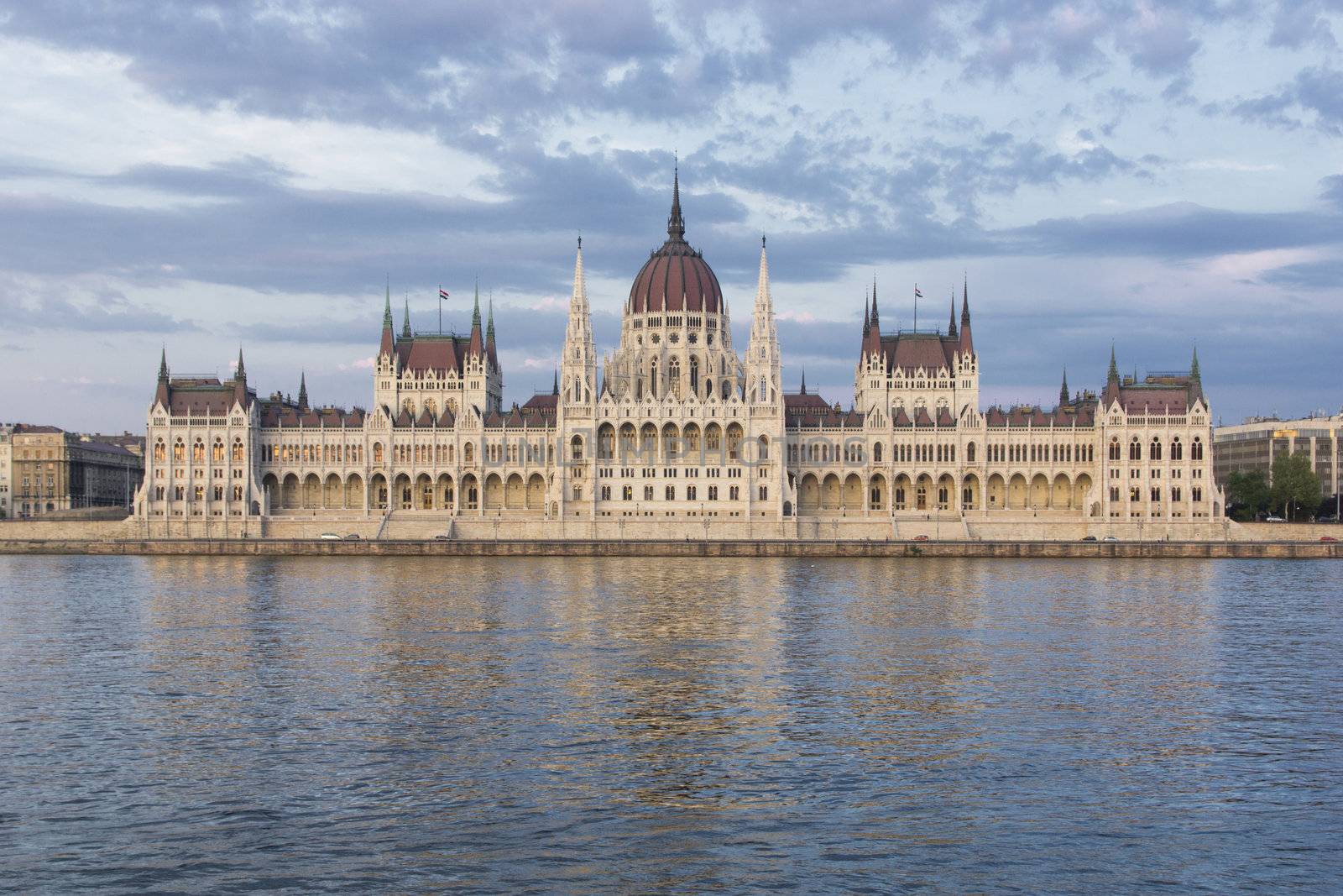evening shot of parliament building in the budapest, hungary
