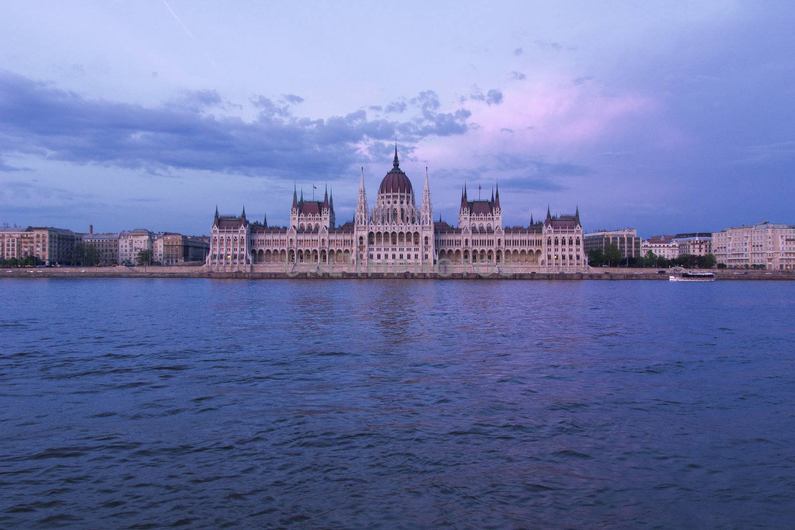 evening shot of parliament building in the budapest, hungary