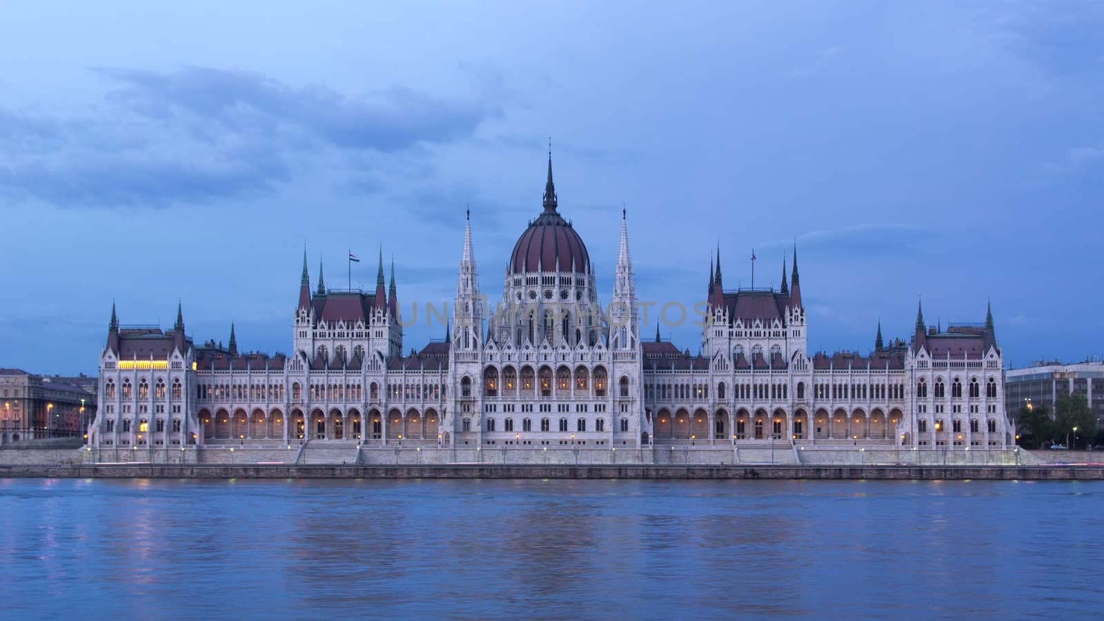 evening shot of parliament building in the budapest, hungary