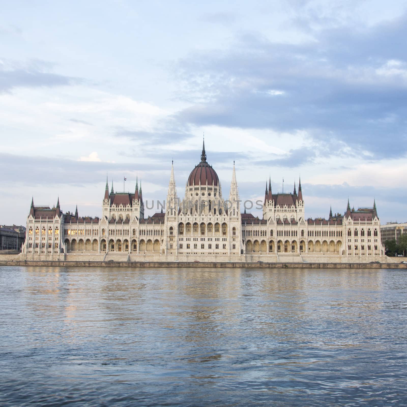 evening shot of parliament building in the budapest, hungary