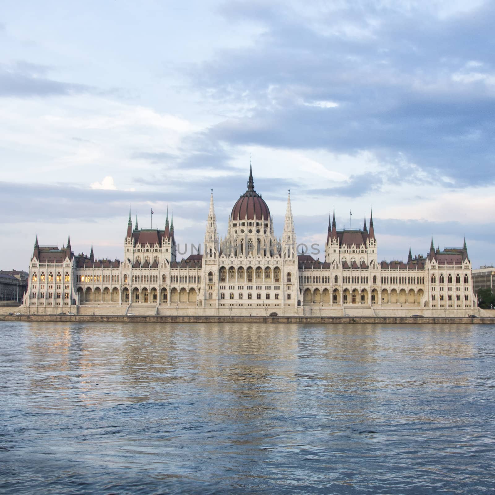 evening shot of parliament building in the budapest, hungary