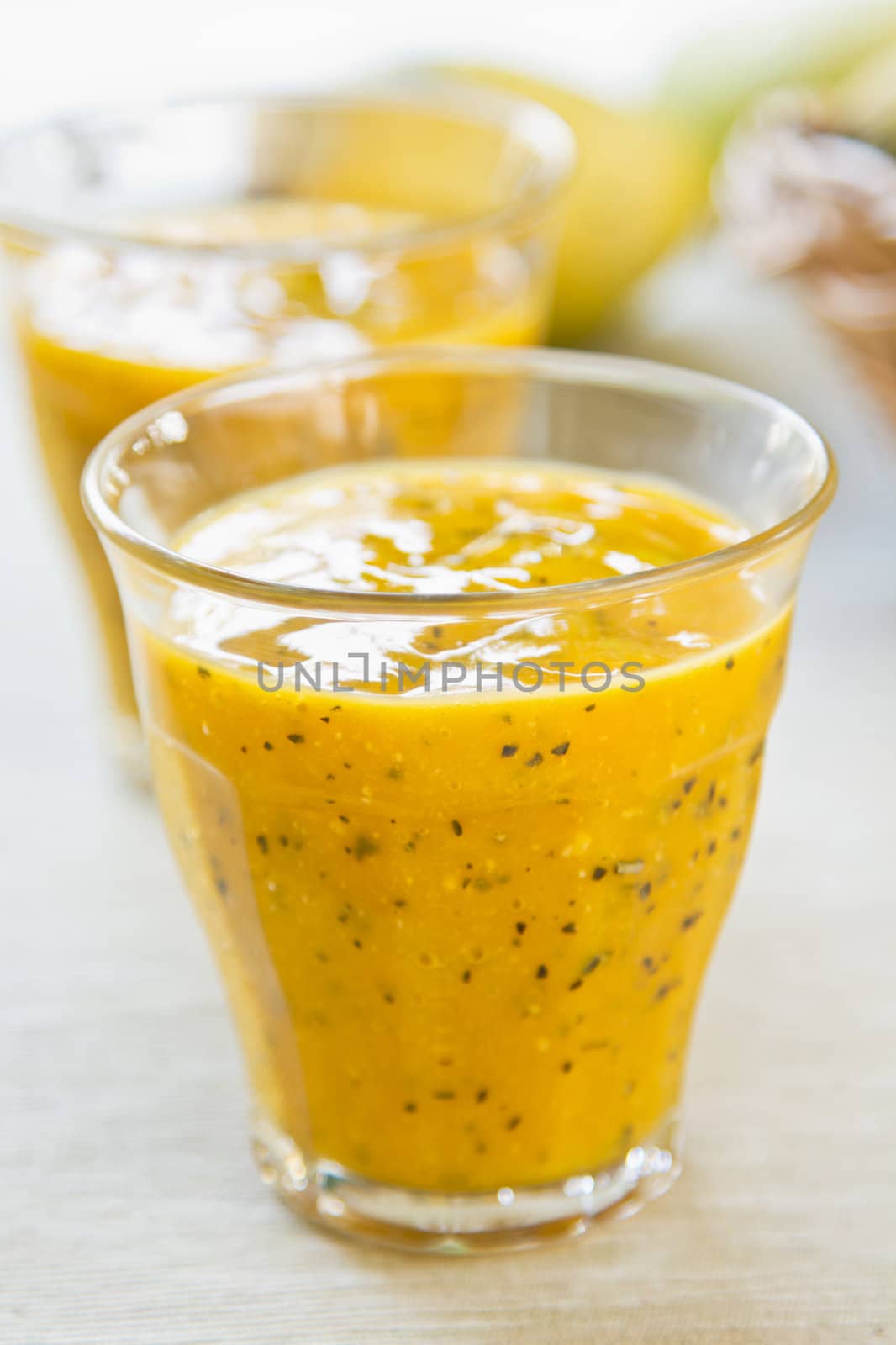 Mango with Passion fruit smoothie by vanillaechoes