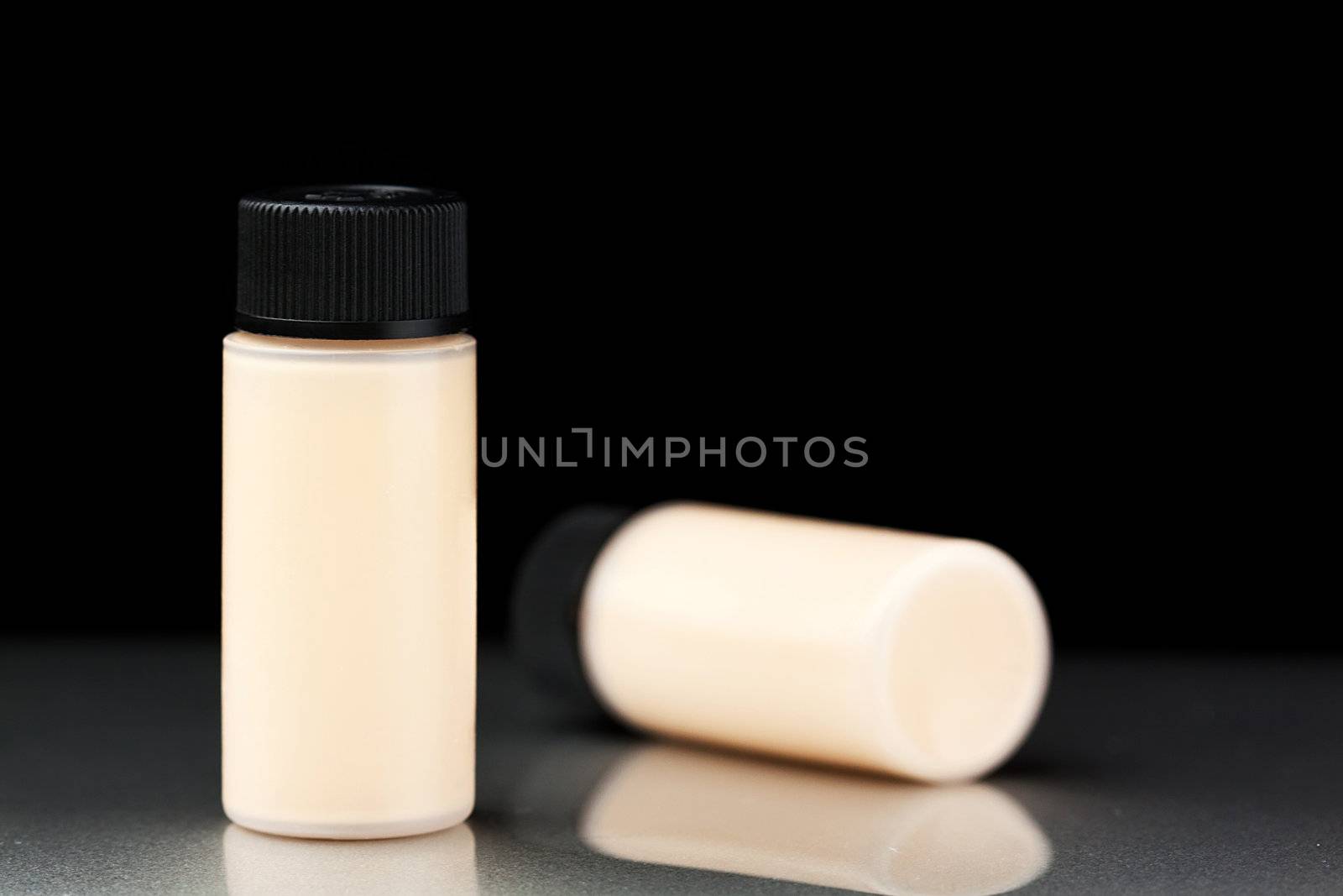 Sample of a foundation bottle for make up 