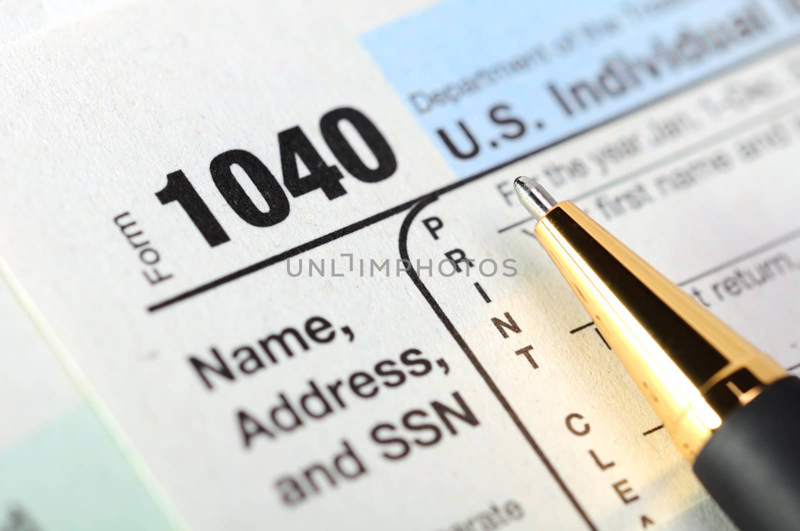 U.S. Income Tax Return form 1040. by lobzik