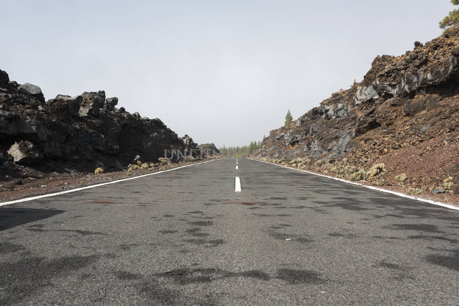 raod to el teide vulcano on the spanish island tenerife