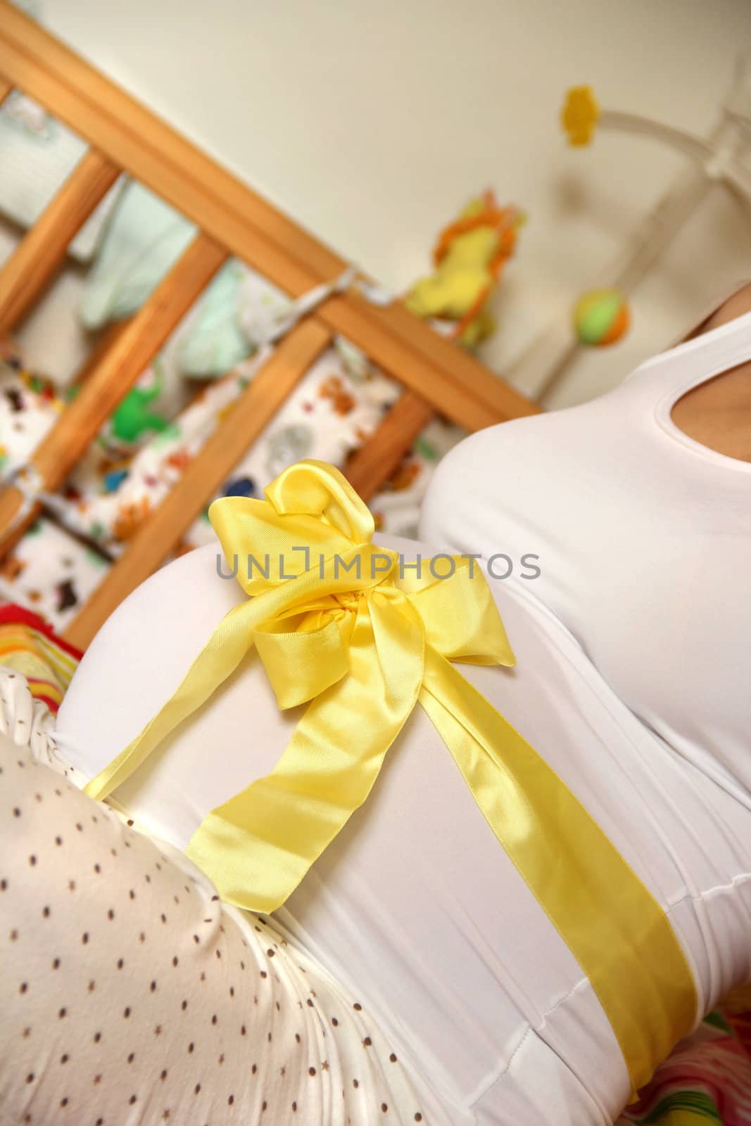 Beautiful pregnant woman tummy   by tanouchka