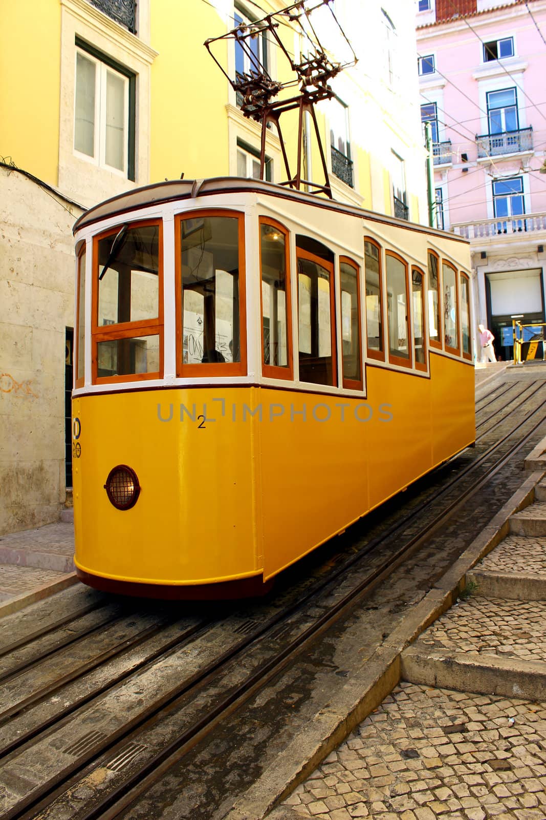 This funicular is one of the three that still work everyday in Lisbon.