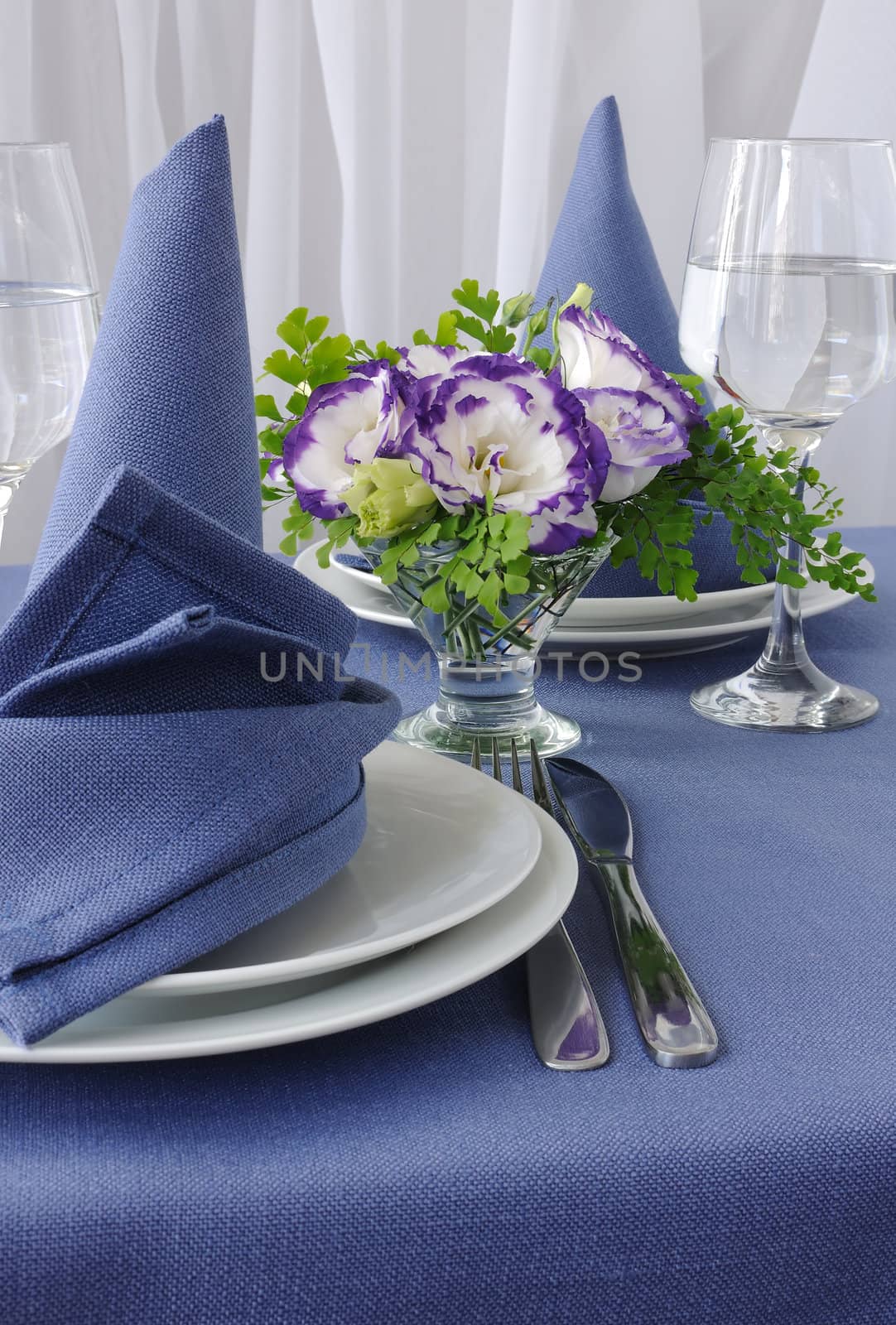 Fragment table setting by Apolonia