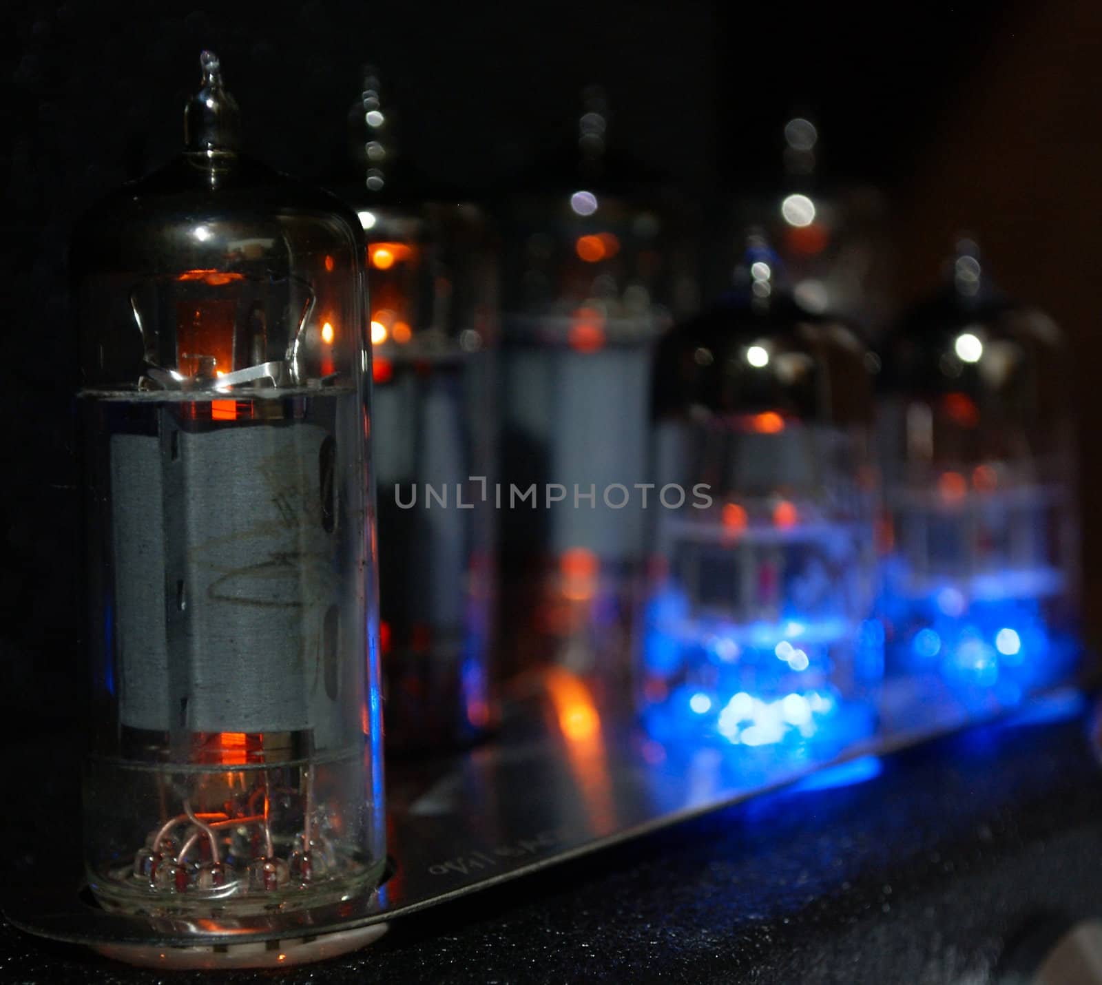 Valve tube retro amplifier