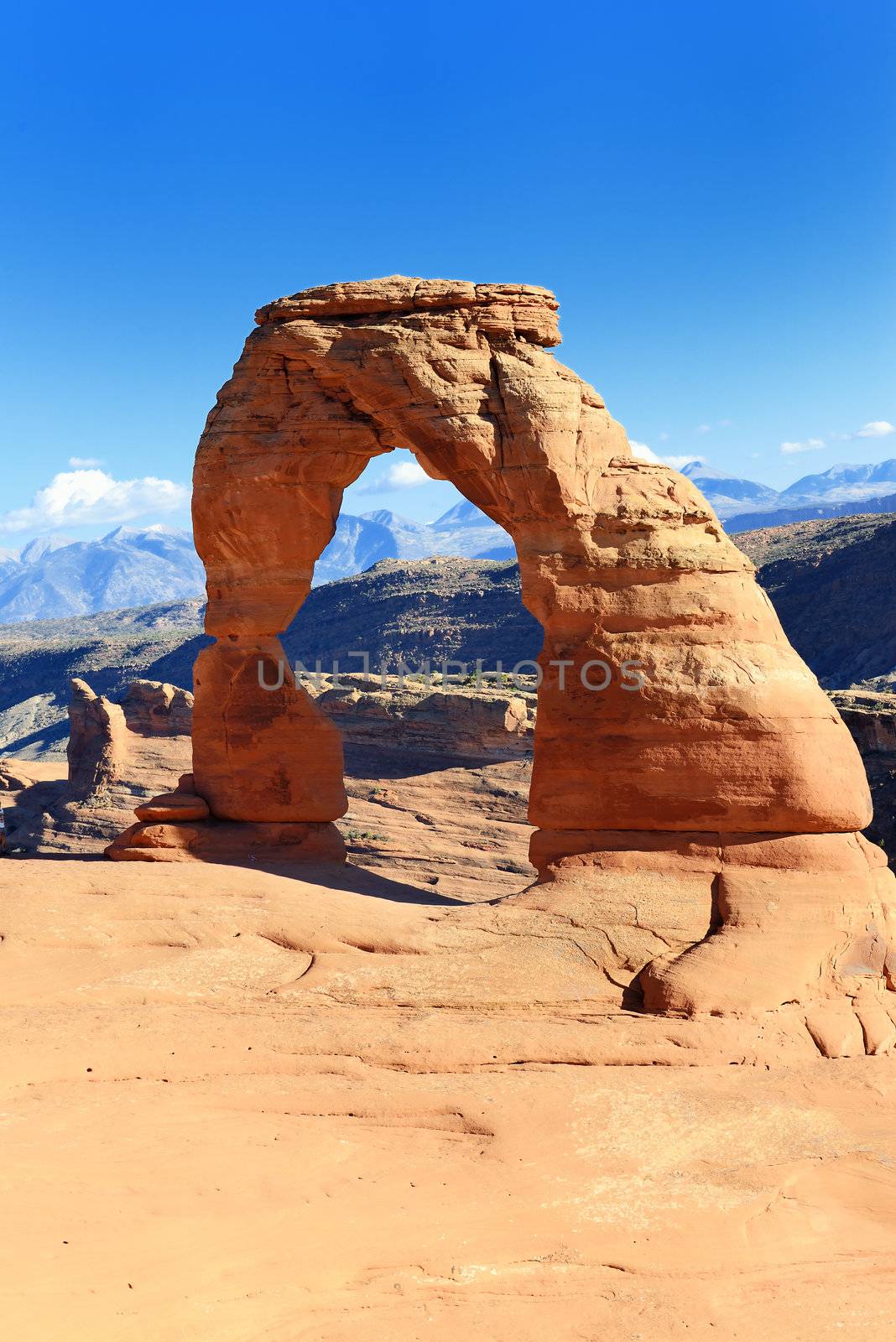 Sunset at famous Delicate Arch, Utah, USA