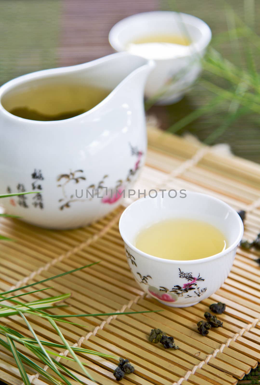 Oolong Tea by vanillaechoes