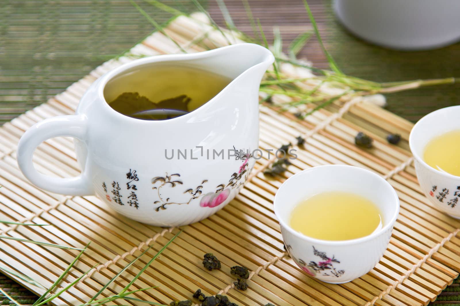 Oolong Tea in traditional tea pot and cups