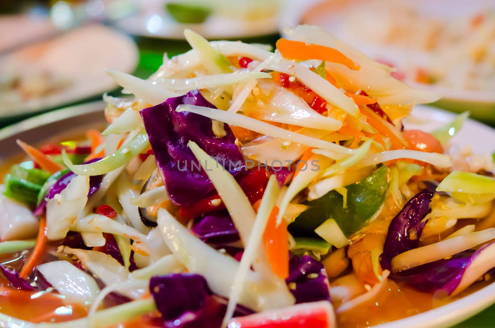 thai spicy papaya salad , mixed seafood