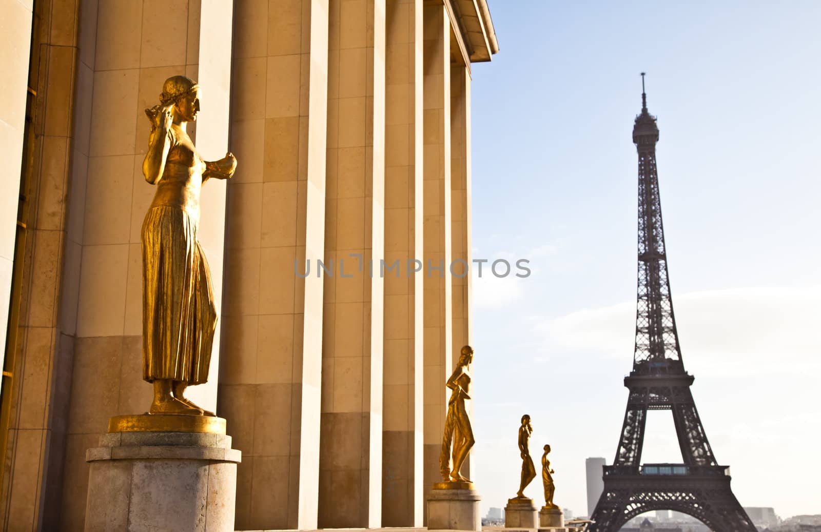 The best place in Paris to have a wonderful view on Eiffel Tower: Trocadero Terrace