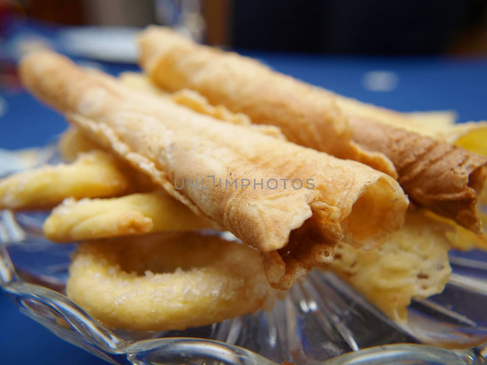 Krum kaker, norwegian cookies, old christmas tradition by Arvebettum