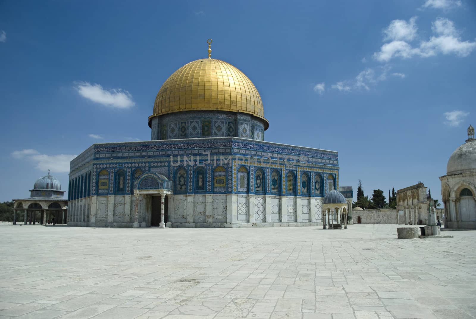 Dome of the Rock, Jerusalem by sarkao
