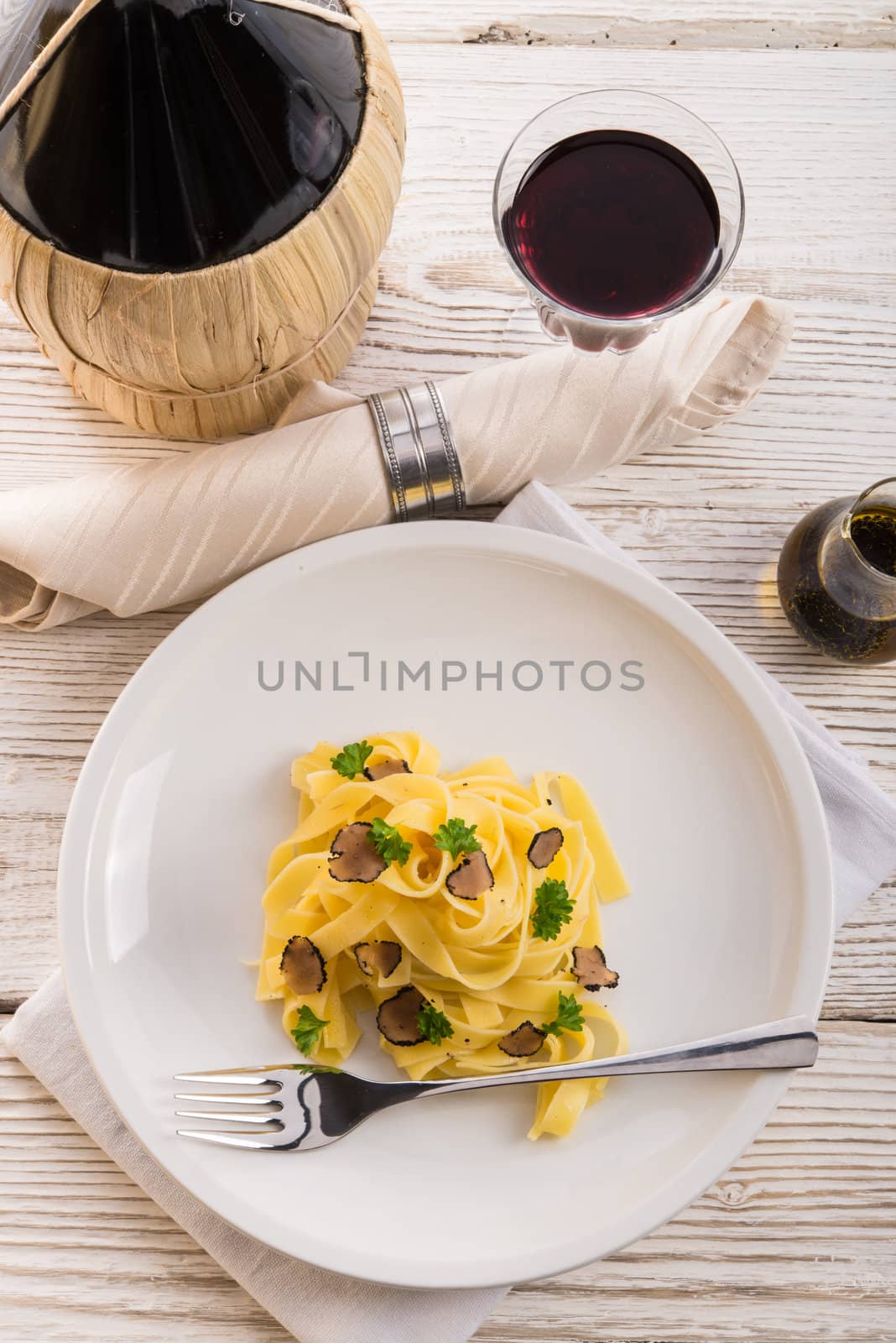 tagliatelle with summer truffle by Darius.Dzinnik