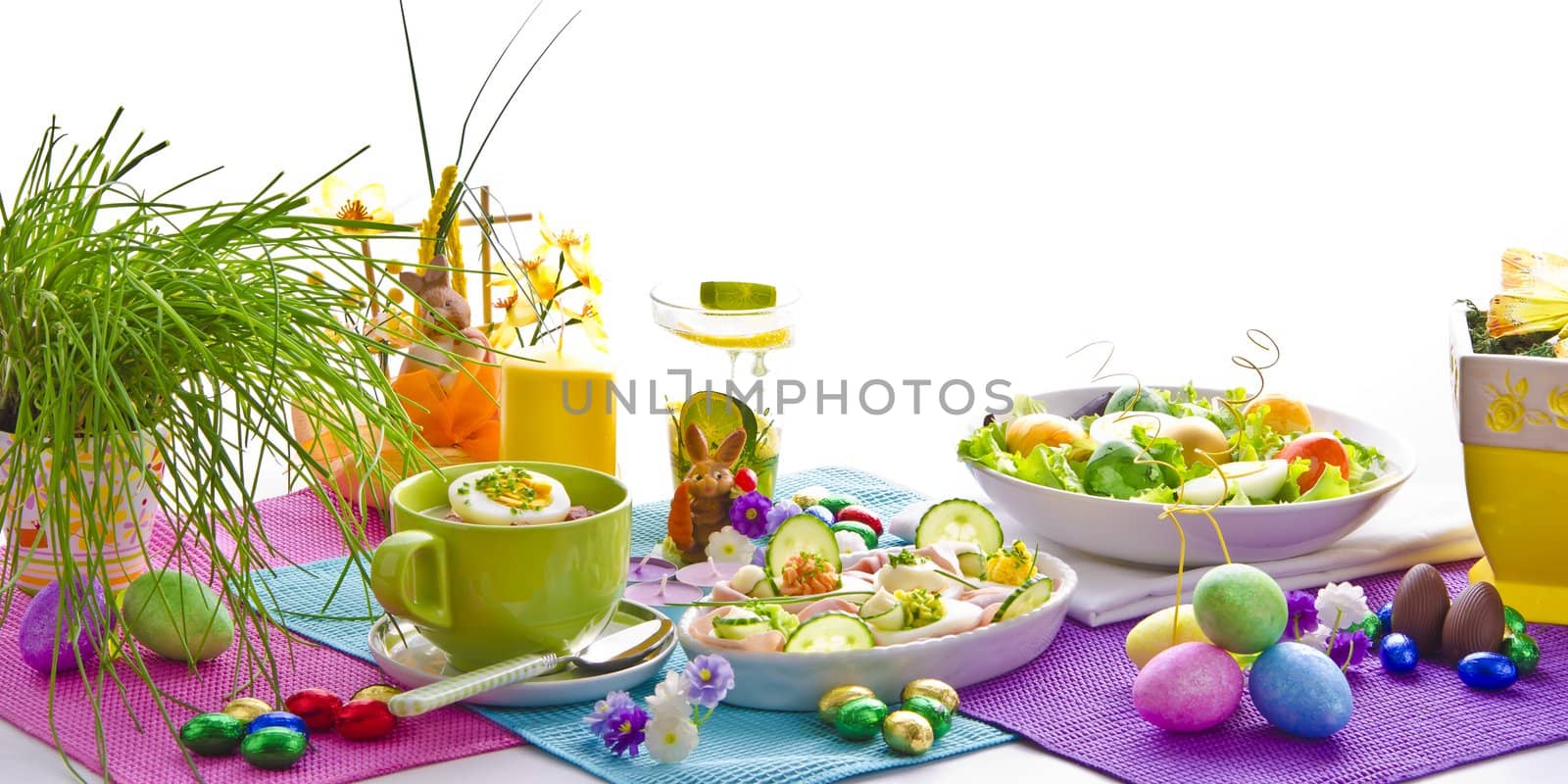 covered Easter table by Darius.Dzinnik