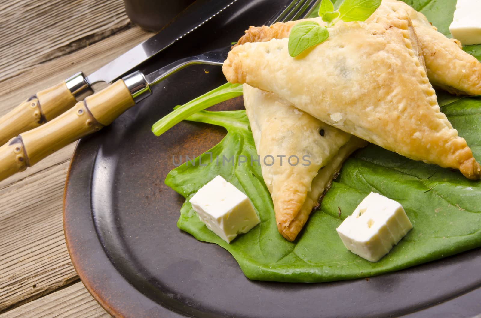 cakes with spinach and feta cheese