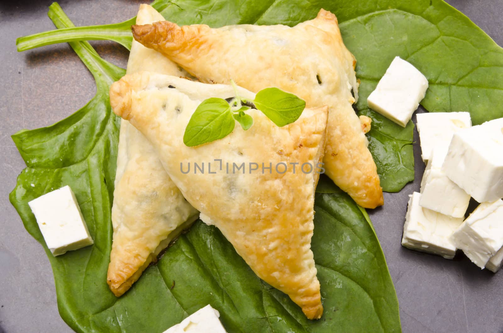 cakes with spinach and feta cheese