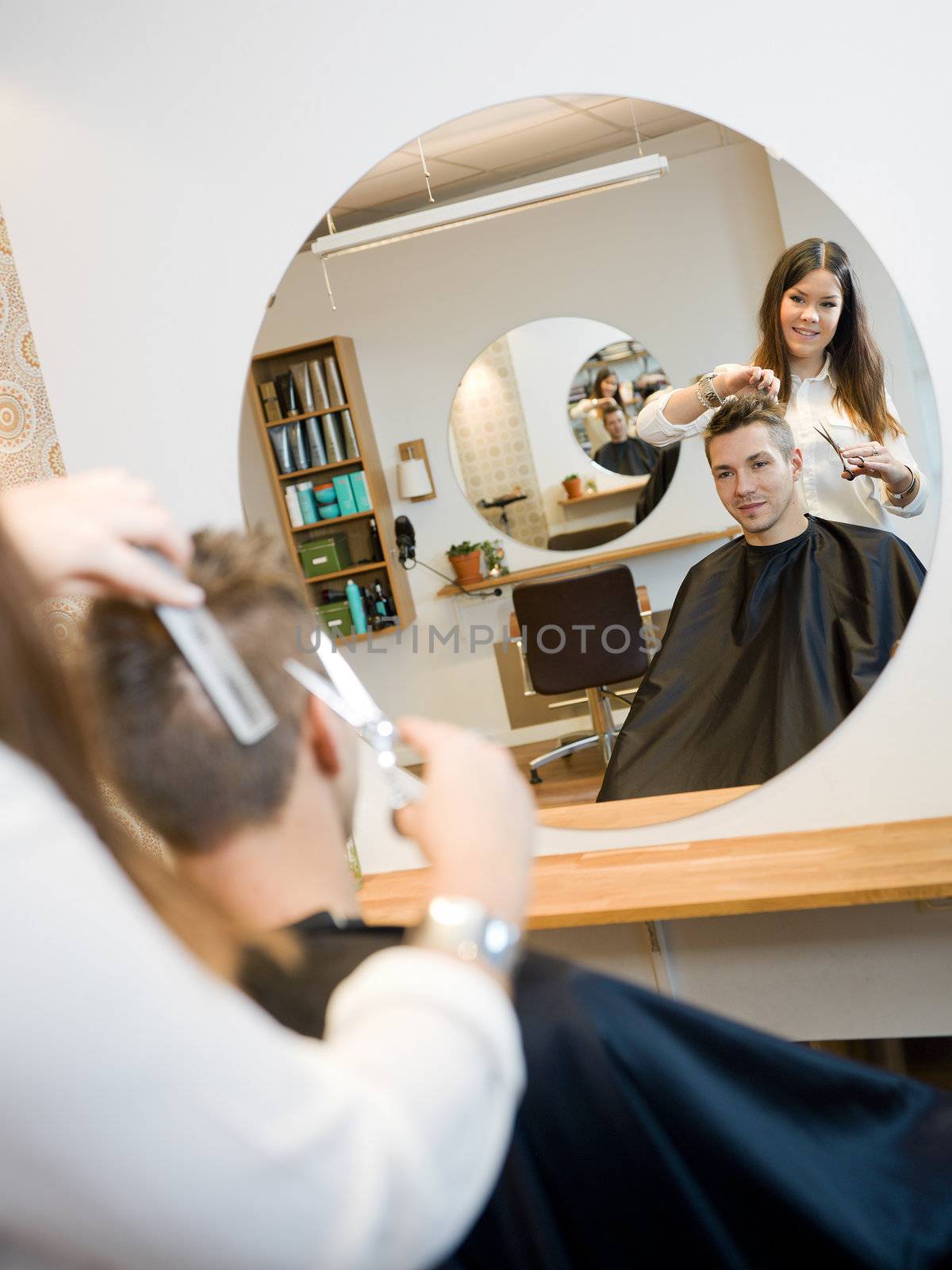 Beauty salon situation by gemenacom