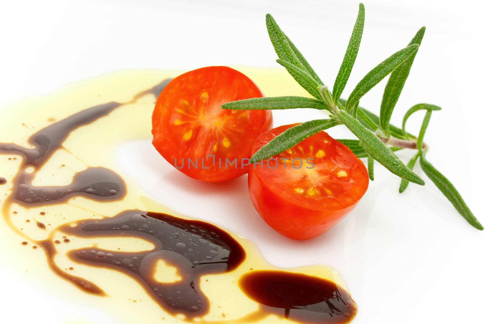 Tomato with balsamic vinegar and rosemary