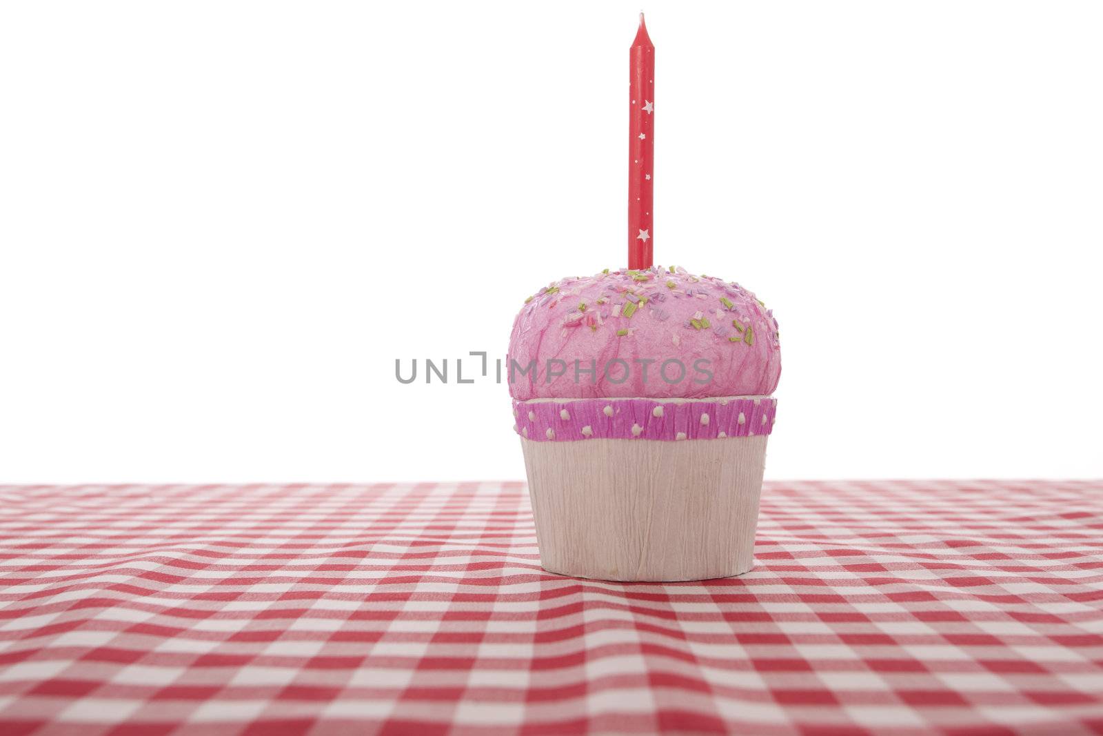 Birthday cupcake by senkaya