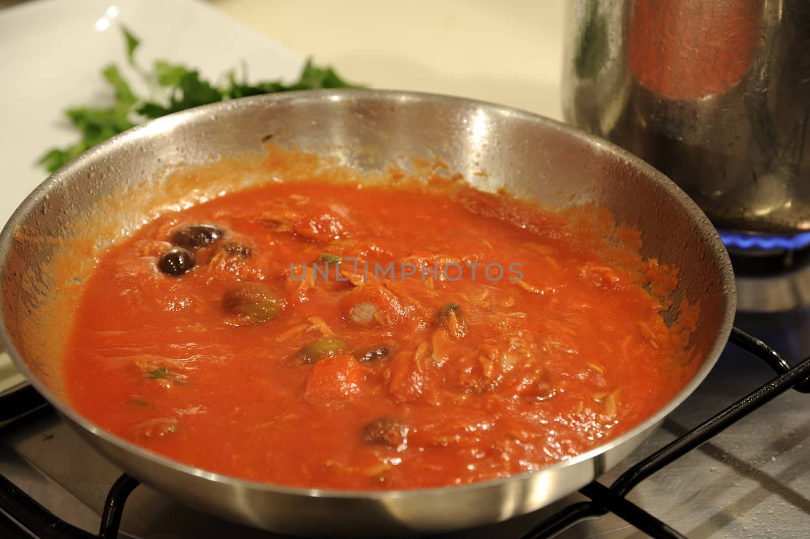 Puttanesca sauce for Spaghetti by mizio1970