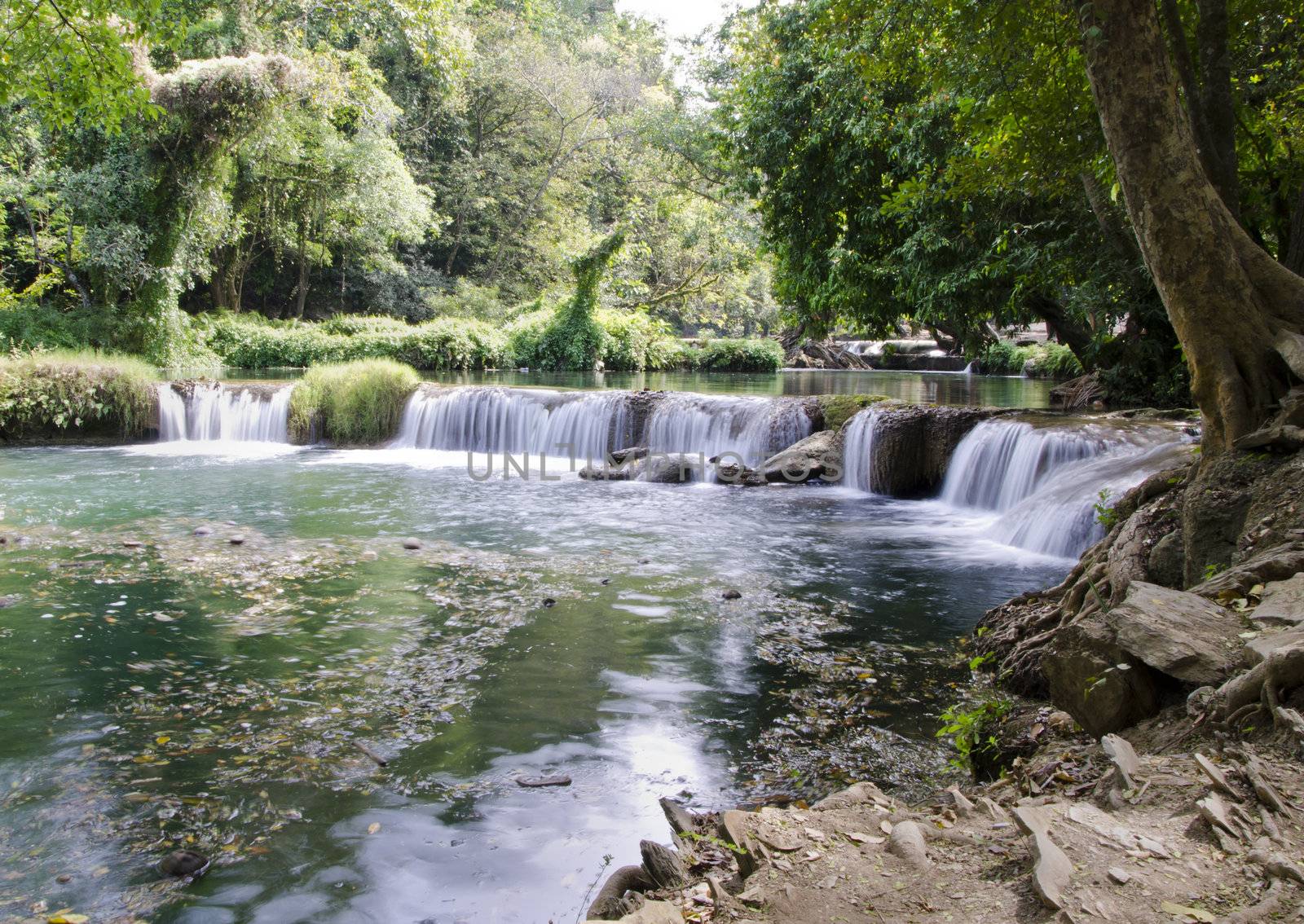 Jed Sao Noi Waterfall in Saraburi, Thailand 