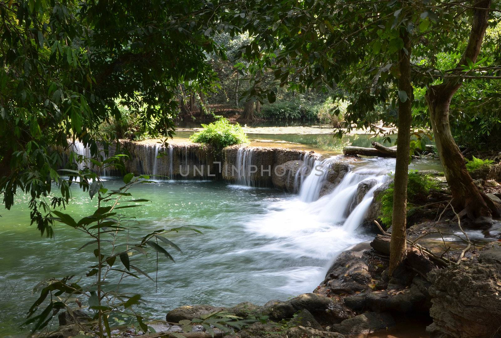 Deep forest Waterfall(Jed Sao Noi waterfall) in Saraburi, Thailand