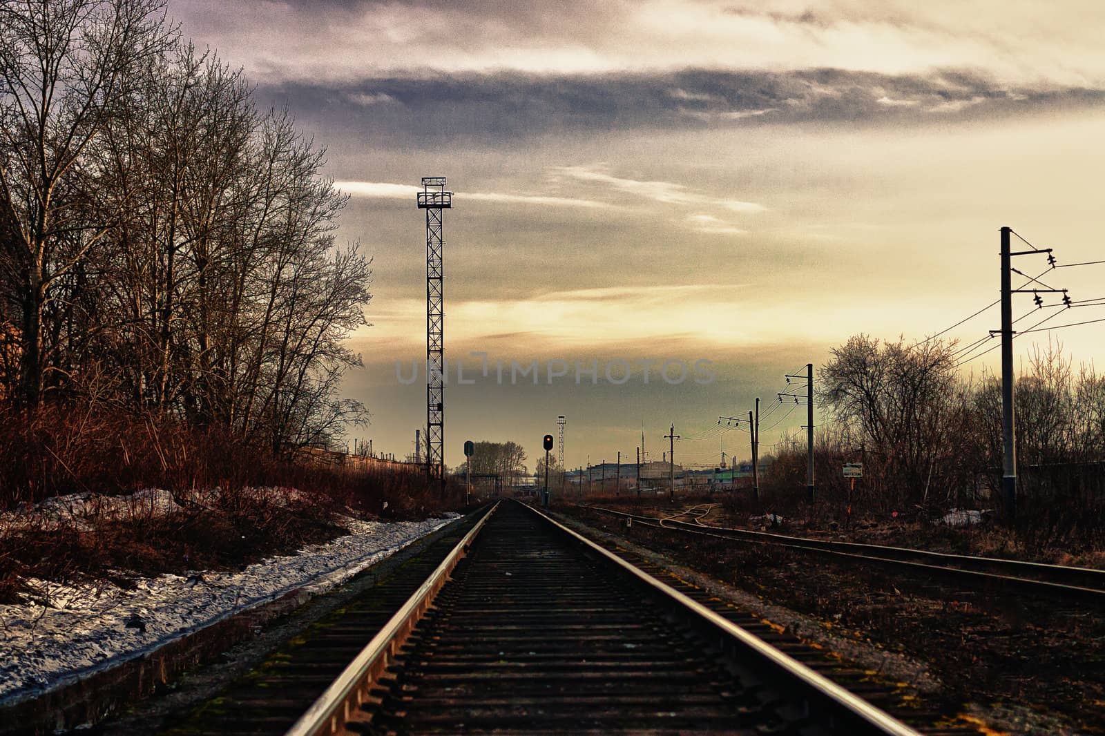 railroad by Alexbeast