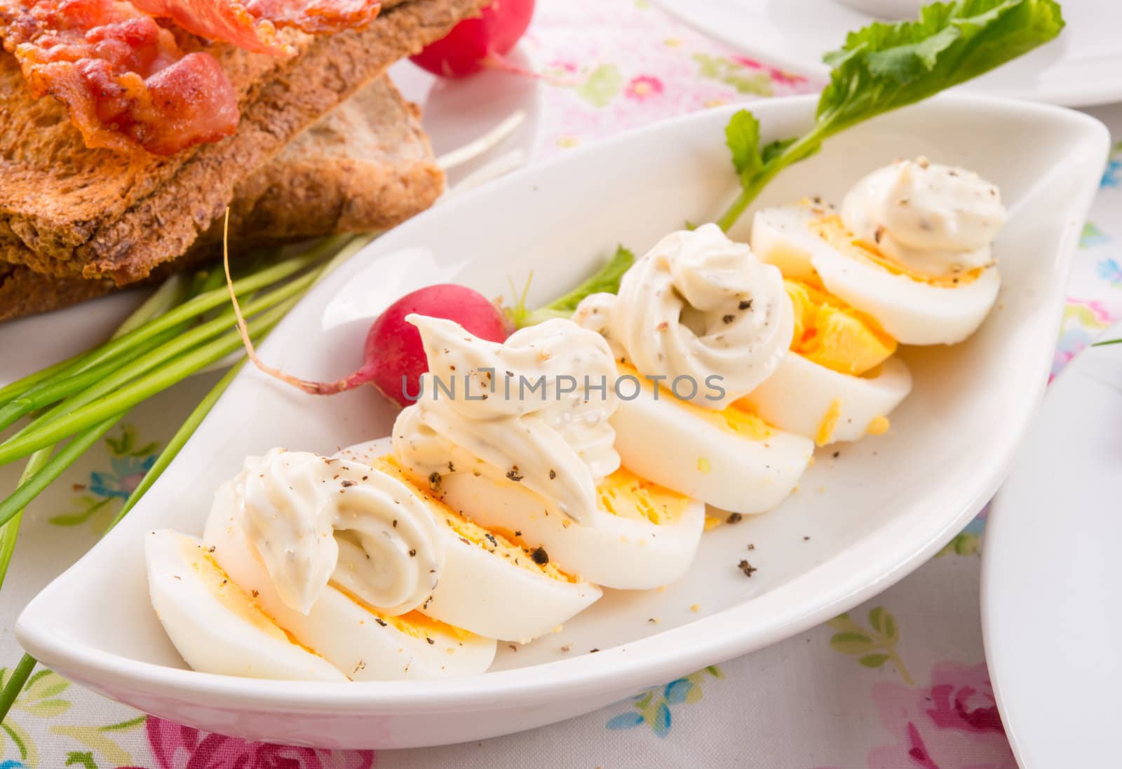 Easter table by Darius.Dzinnik