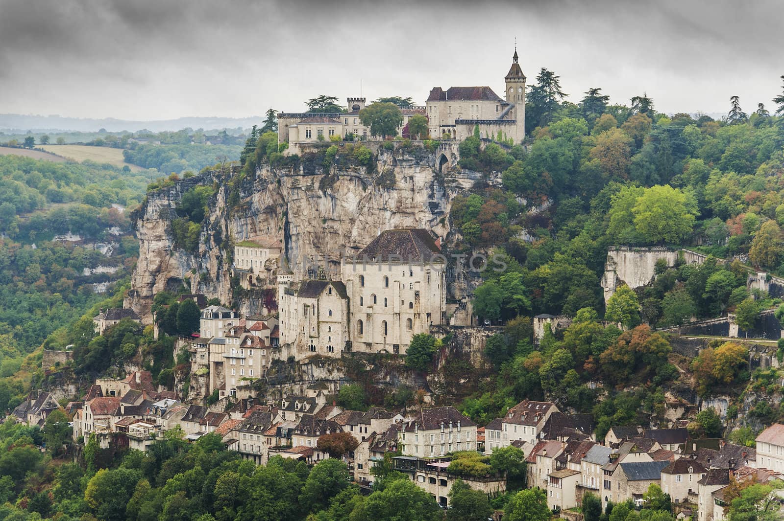 Town of Rocamadour by f/2sumicron