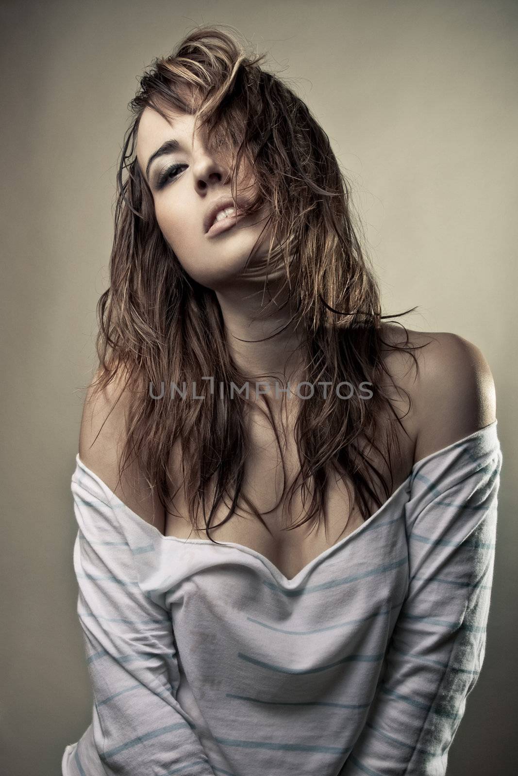 wet hair by fotoduki