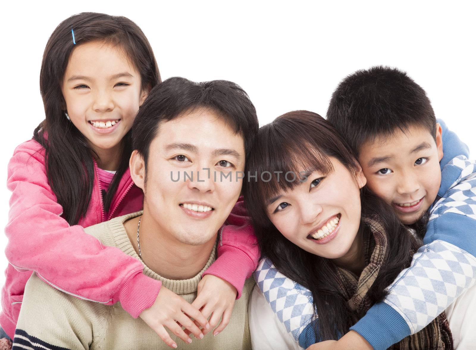 happy asian family by tomwang