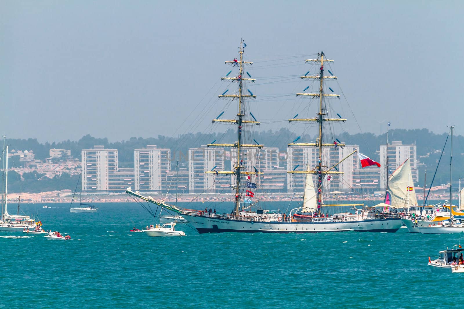 CADIZ, SPAIN - JUL 29: Polish Ship, Fryderyk Chopin setting sail on the Tall ship races 2012 on July 29 , 2012, in Cadiz , Spain