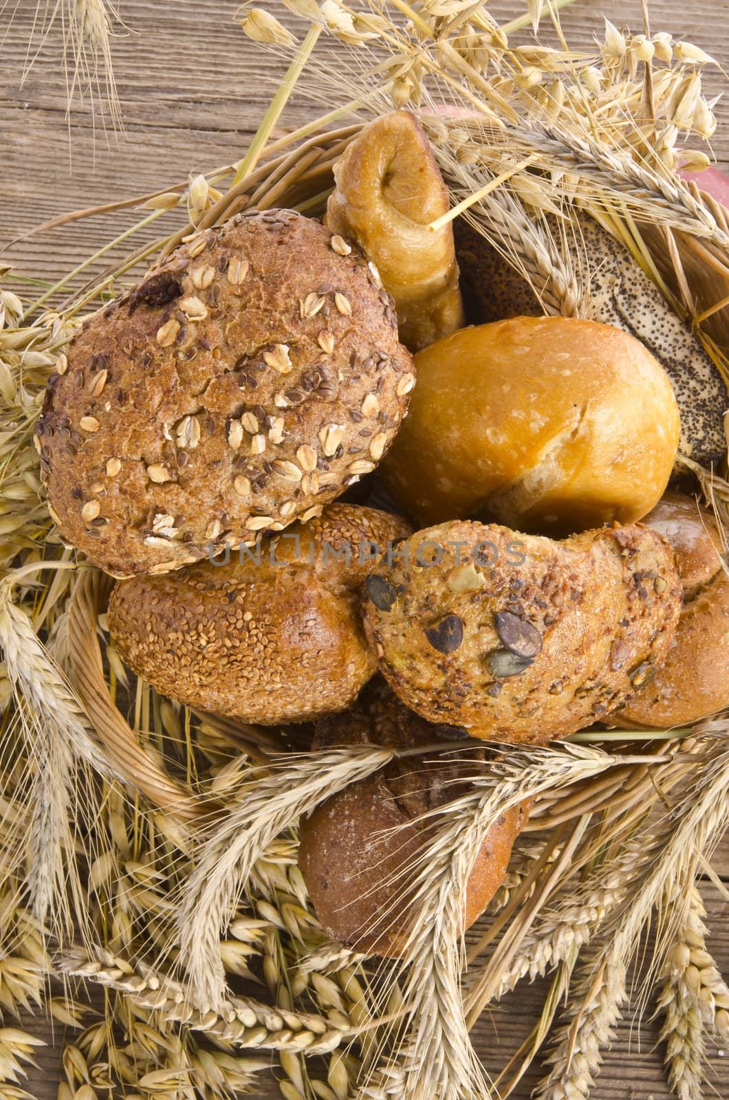 mixed bread rolls by Darius.Dzinnik