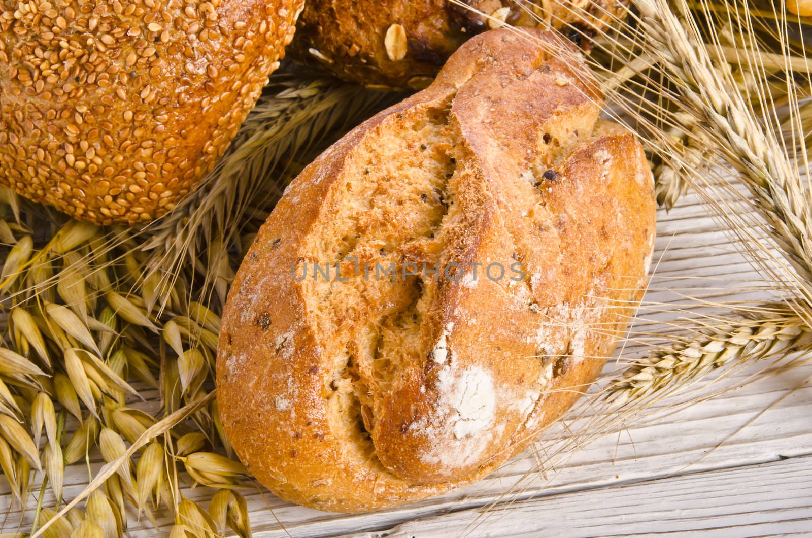 mixed bread rolls by Darius.Dzinnik