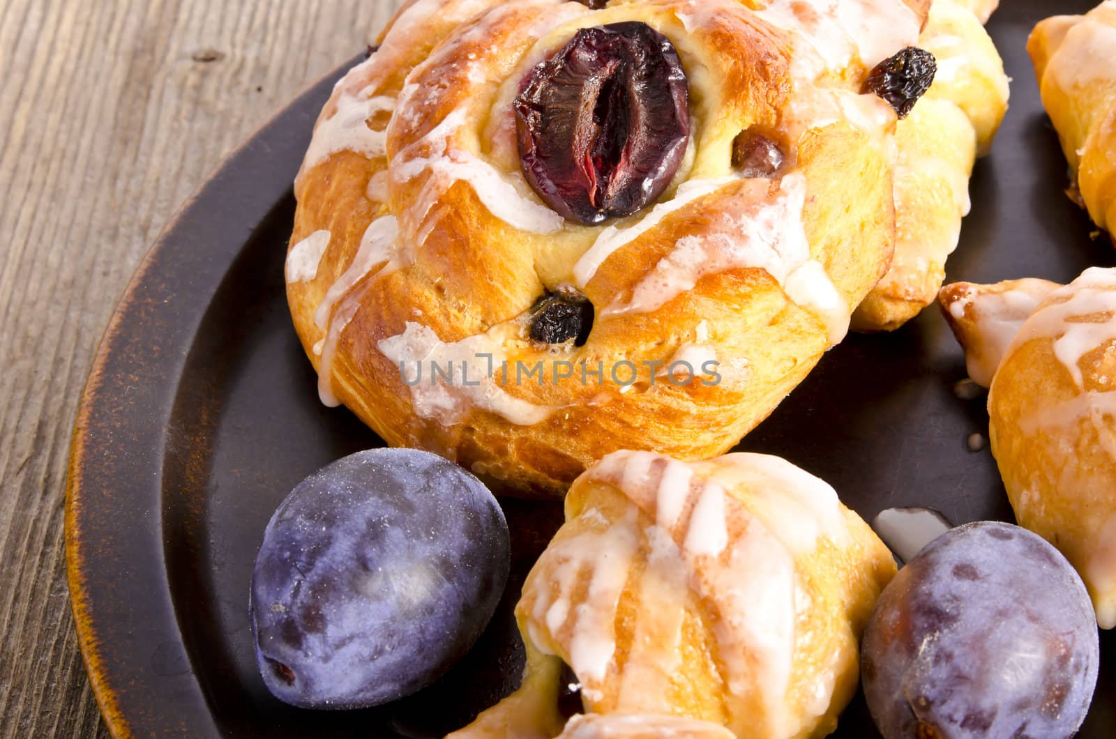 small plums croissant