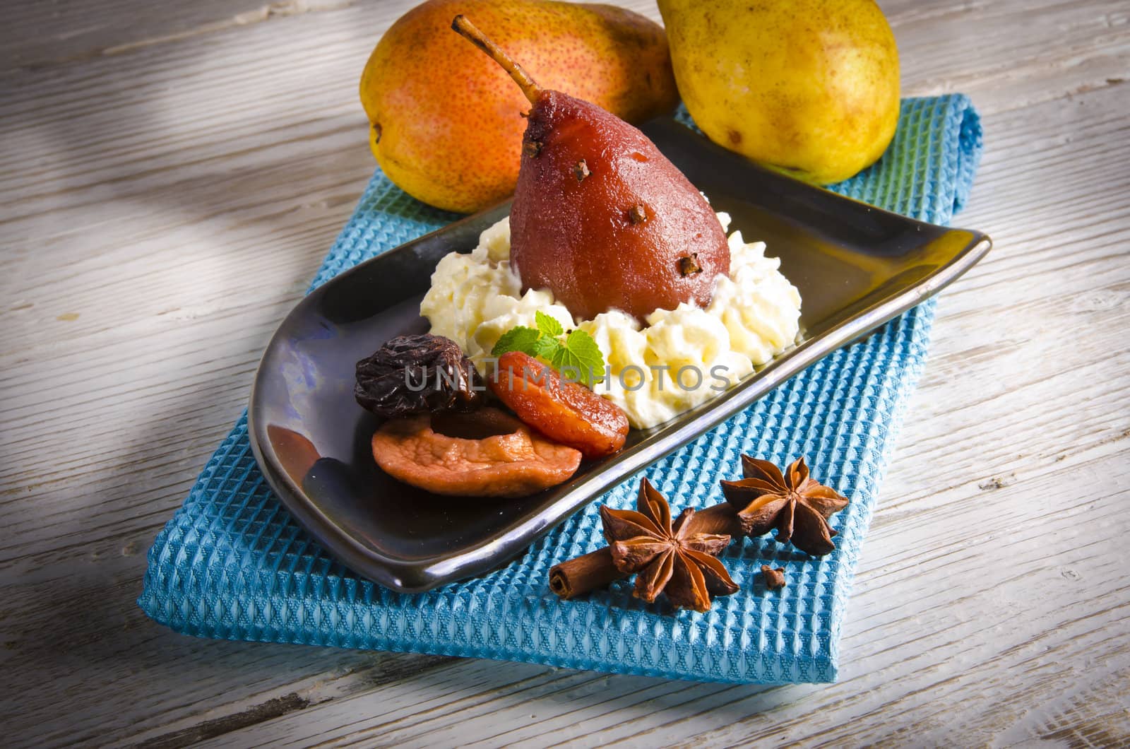pear helene in red wine with spices