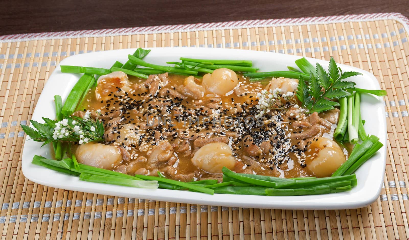 pork with 	lychee and sweet sauce