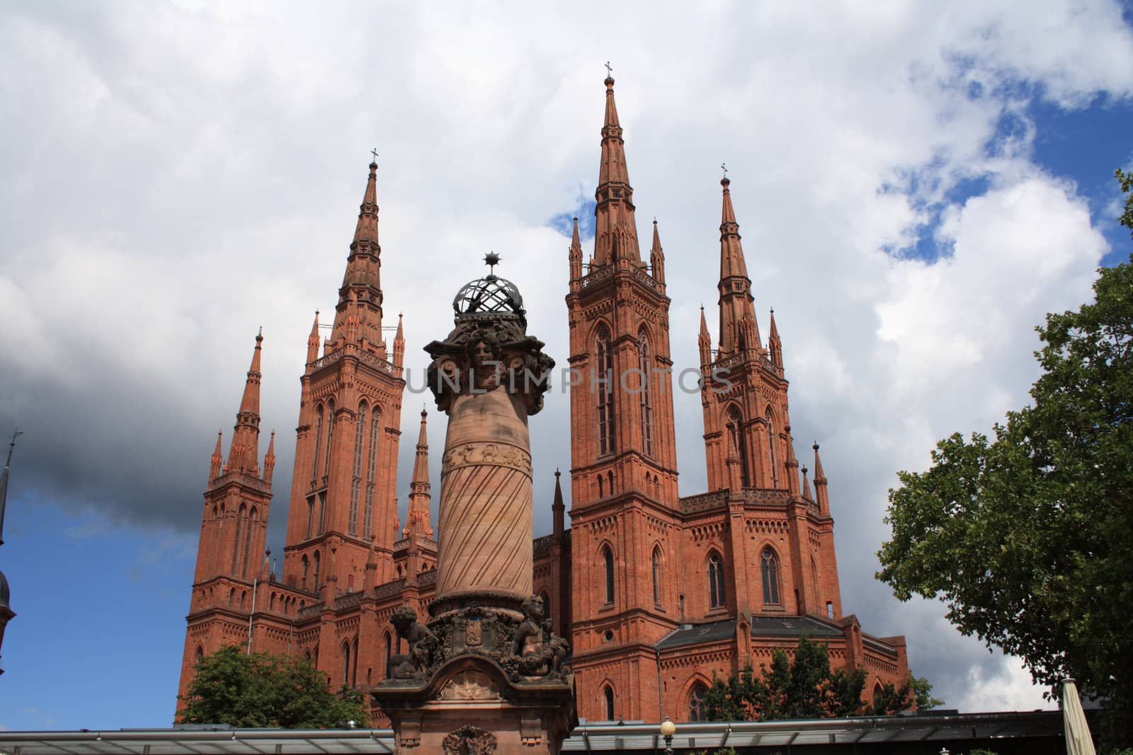 Wiesbaden Cathedral by toneteam