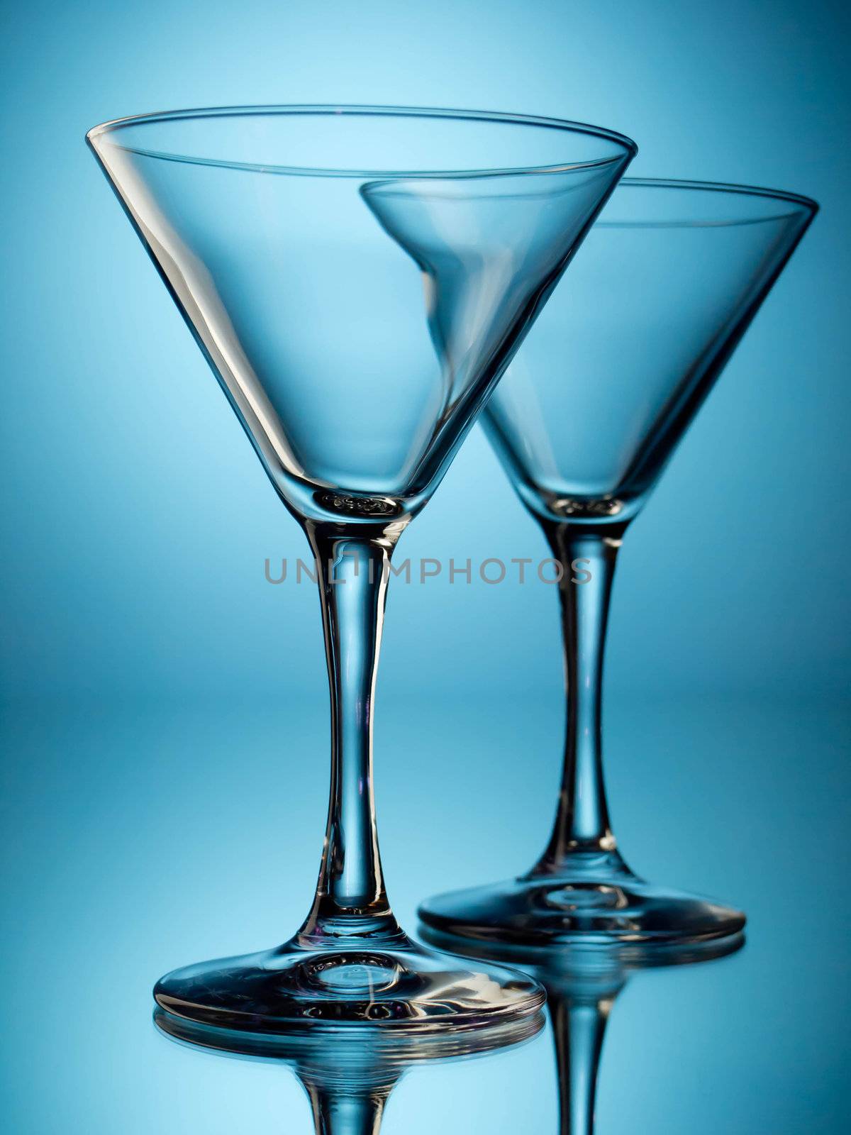 Two glasses by Alex_L