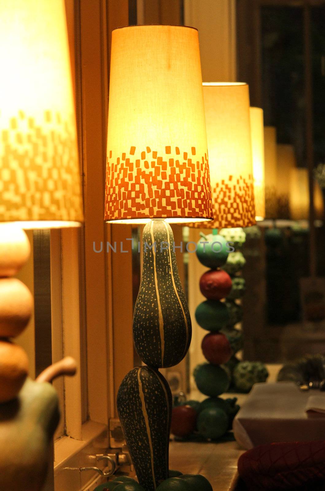 Artistic lamps built with fruit and vegetables forms