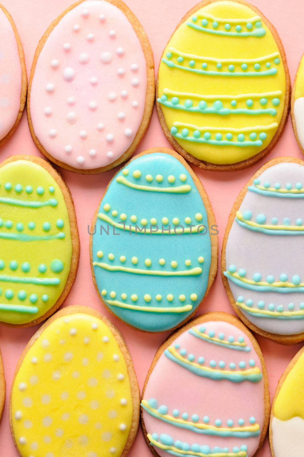 Easter homemade gingerbread cookie over pink