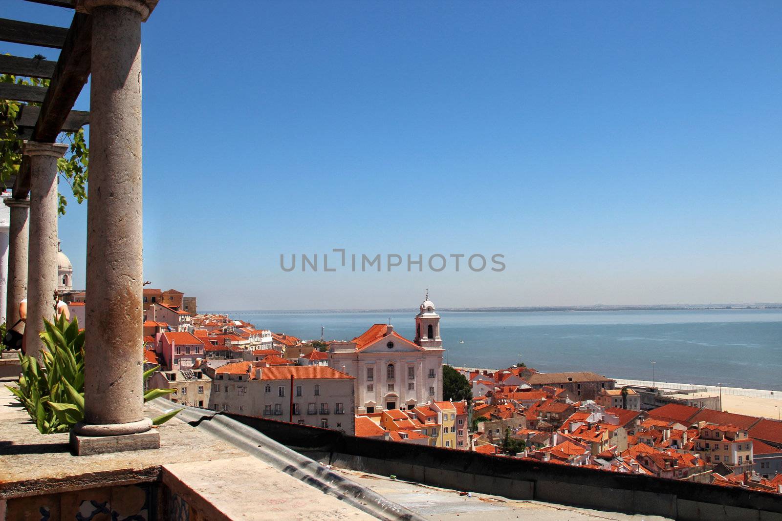 Beautiful and romantic Lisbon, Portugal by tanouchka