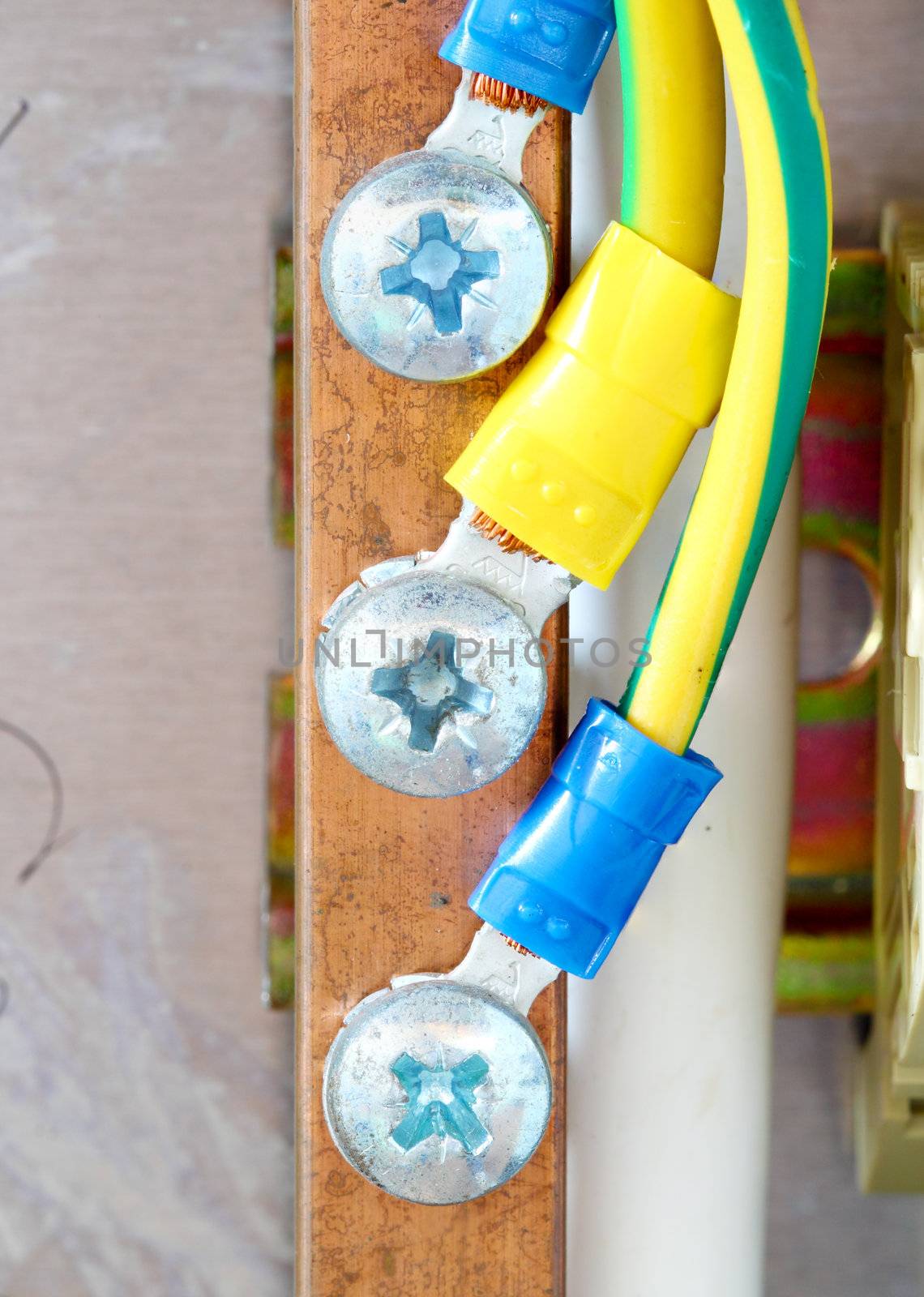 electrical wire with bolt and copper bar