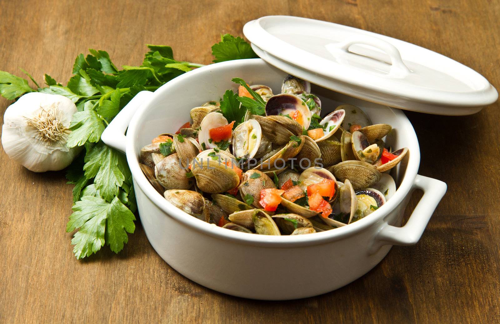 delicious clams soup by lsantilli